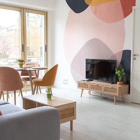 Superbe Appartement Avenue De Champagne + Parking エペルネー エクステリア 写真