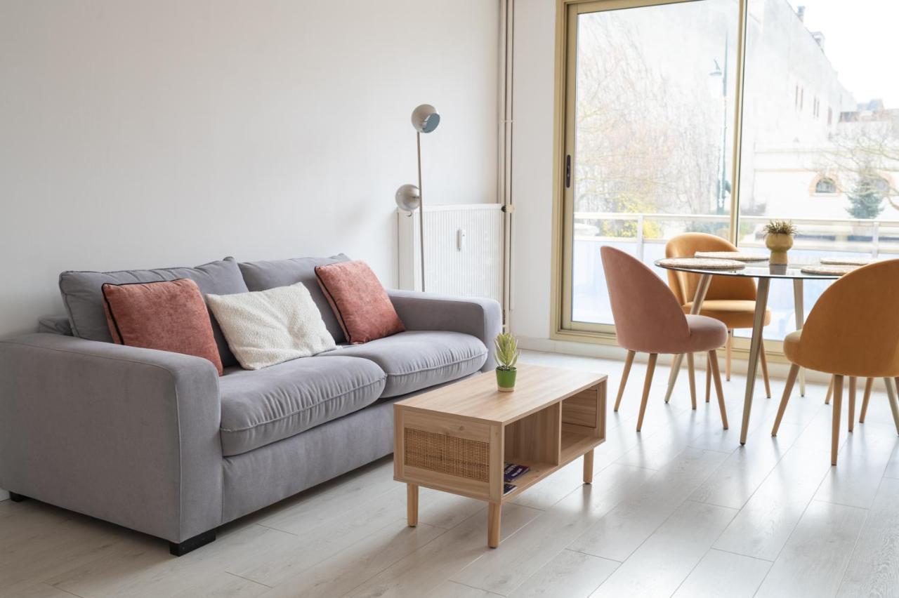Superbe Appartement Avenue De Champagne + Parking エペルネー エクステリア 写真