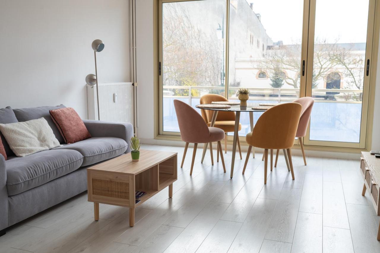 Superbe Appartement Avenue De Champagne + Parking エペルネー エクステリア 写真